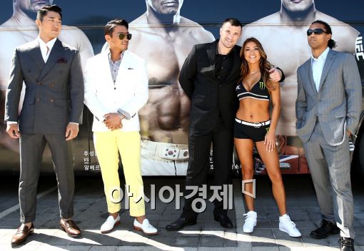 [포토]크로캅, '내가 부럽나?'