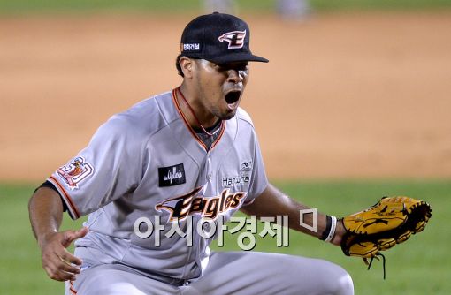 [포토]포효하는 한화 로저스