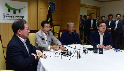 [포토]발언하는 박병원 회장