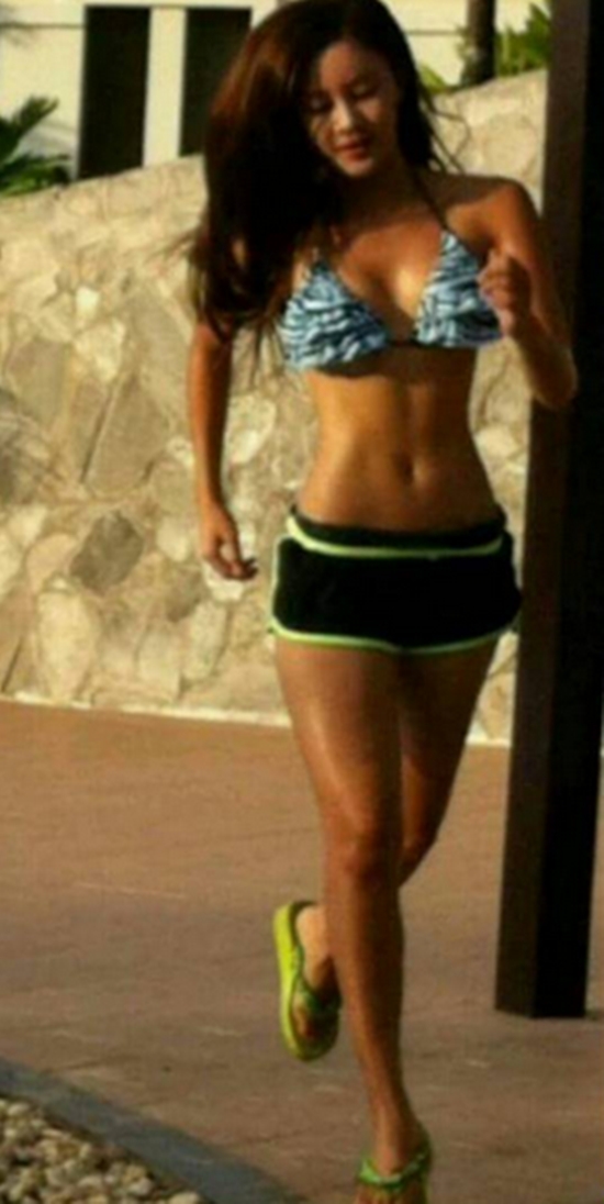 [포토] 김미연, 볼륨감 넘치는 비키니 자태 