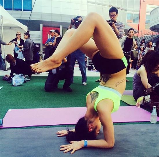 [포토] 이유주, 고난도 요가 자세…'놀라운 유연성'