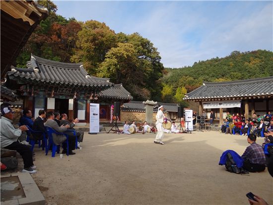 필암서원 공연.jpg