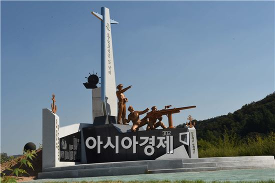 軍 최초 '대북 응징보복작전' 전승비 세웠다