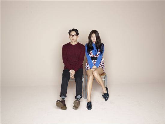 소유-권정열 콜라보 신곡 '어깨', 음원차트 휩쓸었다