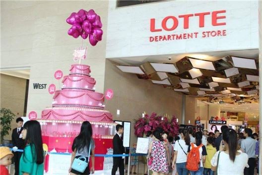 'VRICs 프로젝트'…1년만에 베트남 사로잡은 신동빈 