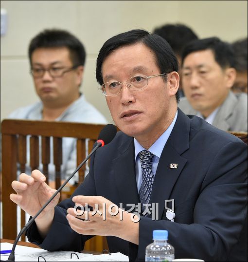 [포토]"소방 기동복, 미국 따라 만든것인데…"