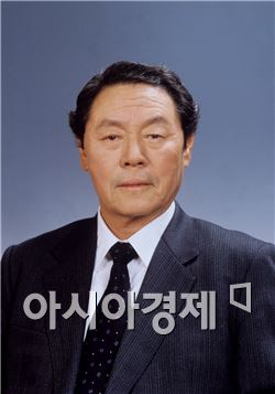 50주년 맞은 라면신화 농심…"100년 농심 일군다"