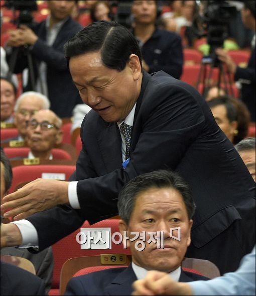 [포토]김상곤 혁신위원장과 주승용 최고위원