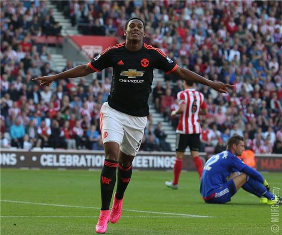 맨유, 먀살 2골로 역전승…'650억' 마샬 득점 6위까지