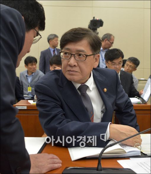 [포토]논의하는 정진엽 장관