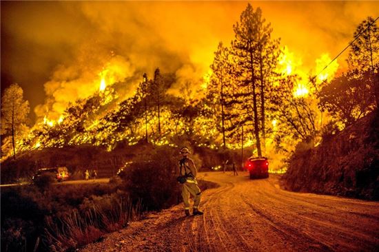 [과학을 읽다]"캘리포니아가 불타고 있다"