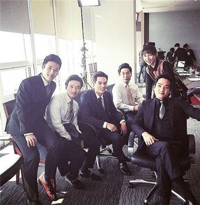 '어머님은 내 며느리' 출연진. 사진=이선호 인스타그램 화면 캡처