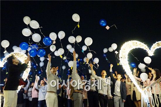 이랜드, 크루즈 선상 이색 채용 설명회