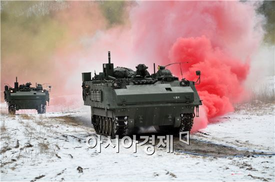북한의 생화학무기에 대비해 실전배치하기로 한 신형 화생방정찰차