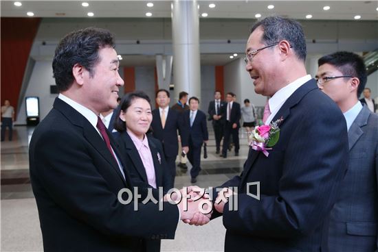 이낙연 전남도지사, 중국-전남 공동 번영 기원