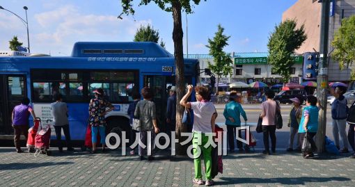 [포토]한가위명절 시장 풍경 
