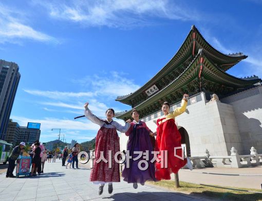 [포토]'명절에는 한복 입어아죠'