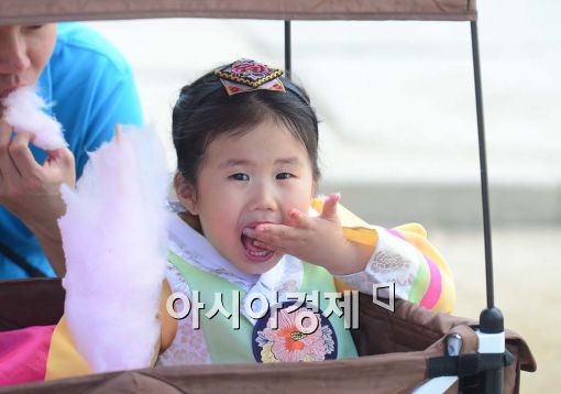 [포토]'궁나들이는 이 맛이지' 