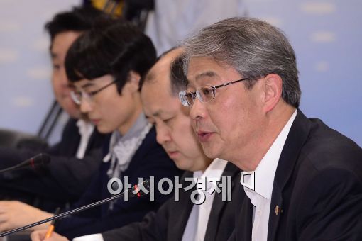 [포토]모두발언하는 임종룡 금융위원회 위원장