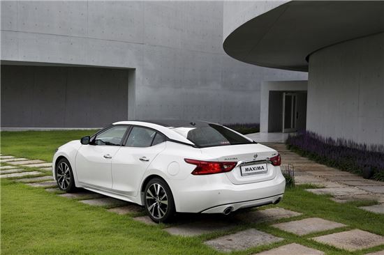 닛산, 최고급 스포츠 세단 '맥시마' 아시아 최초 한국 출시