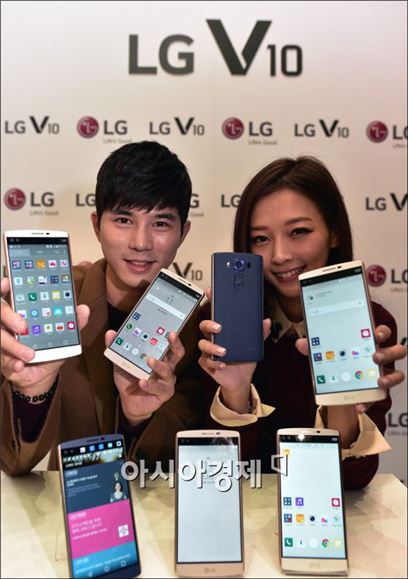 [포토]LG 전자, 슈퍼 브리미엄 'V10' 출시