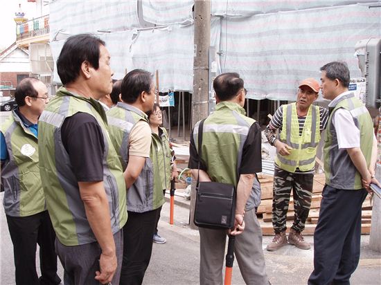 성북구 장위1동 마을안전 위해 자발적 안전 순찰