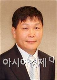 정운호 네이처리퍼블릭 대표, 이번엔 구치소서 女변호사 폭행혐의 피소