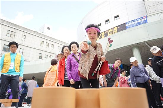 [포토]양천구 어르신 문화축제 열어 