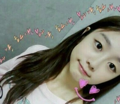 러블리즈 서지수, 과거 셀카 살펴보니…"말 그대로 '꽃미모'"