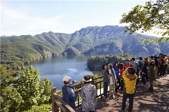 화순적벽, 인기 관광지로 ‘우뚝’