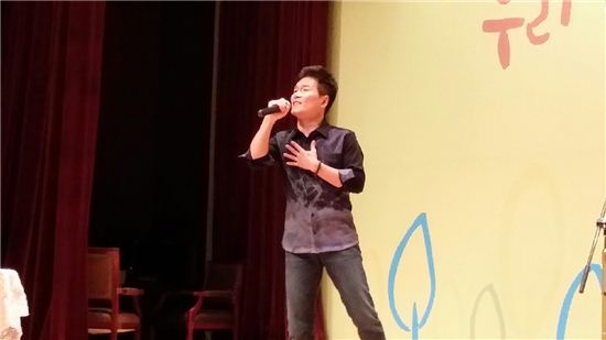 정호승 시인&안치환 ‘사랑' 말하고 '희망' 노래하다 