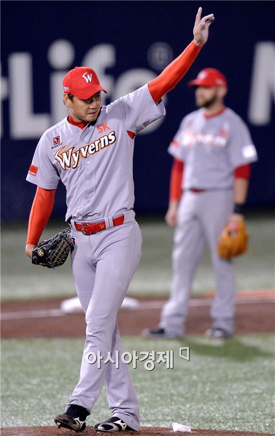 [포토]김광현, '수비 좋았어!'