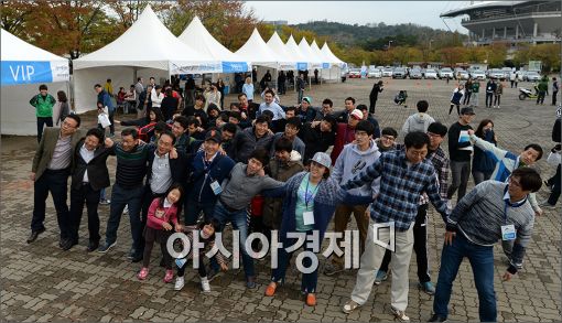 [포토]'연비왕의 시작은 몸 풀기'