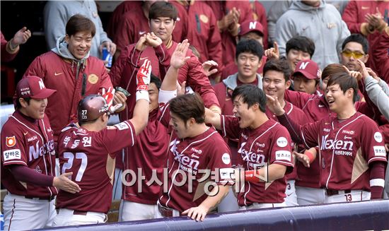 [포토]박동원, '2G 연속 홈런이야!'