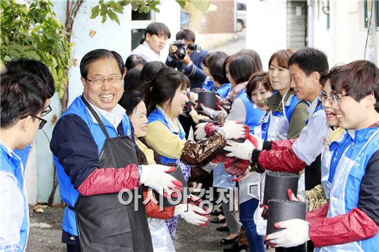 [포토]사랑의 연탄 배달이요