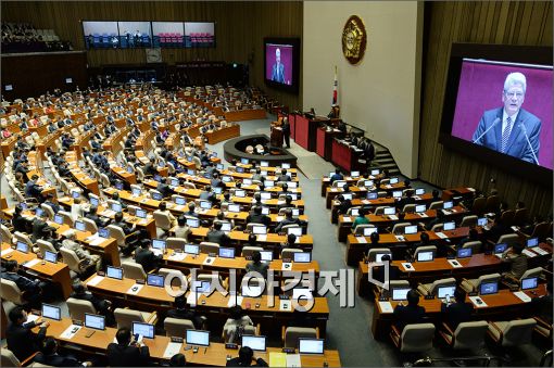 [포토]국회 연설하는 요아힘 가우크 독일 대통령