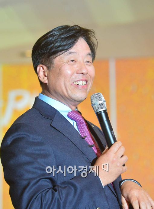 두산 "5년간 영업익 5000억" 자신감