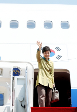 2013년 5월 첫 미국 순방길에 오를 당시의 박근혜 대통령(사진 : 청와대)