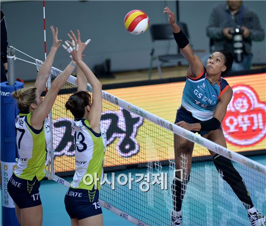 [포토]캣벨, '나 강약 조절하는 여자야'