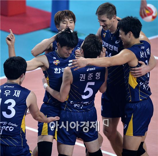 [포토]방신봉, '기쁨의 댄스댄스'