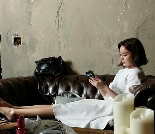 김태희, 단발머리 변신 후 더 어려진 외모 '눈길'