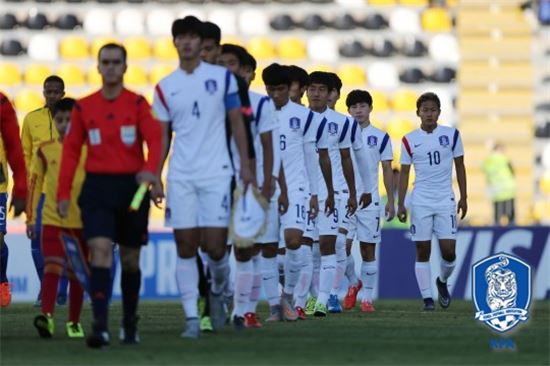 이승우·유주안, U-17 월드컵 기니전 투톱