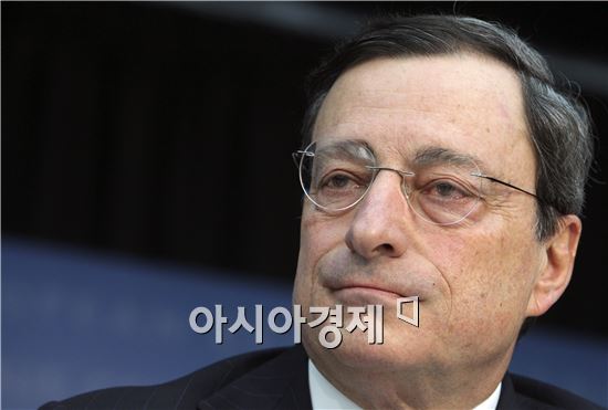 "ECB 양적완화, 한계 노출…통화정책 의존 안돼"