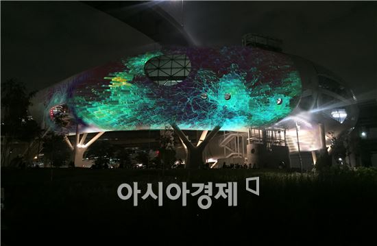 뚝섬한강공원서 감상하는 미디어 아트 …'2015 한강 가을 빛 축제'