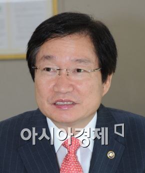 김영석 해수부 장관 내정자.."무한한 책임감..청문회 준비 잘 하겠다"(종합)