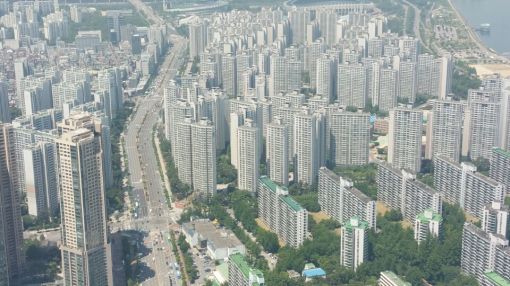송파구 잠실동 일대 아파트 단지 전경.