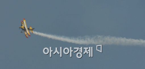 [포토]'곡예비행기의 멋진 비행'