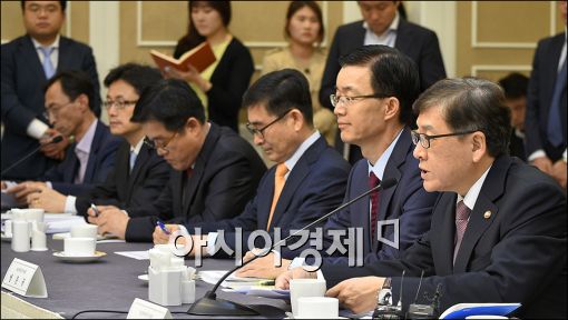 [포토]발언하는 정진엽 복지부 장관