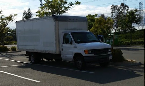 구글 신입사원이 주차장 트럭에 사는 사연은?