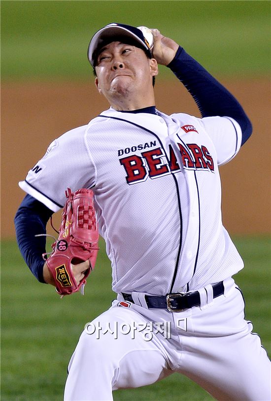 [포토]이현승, '실점없이 막겠어!'